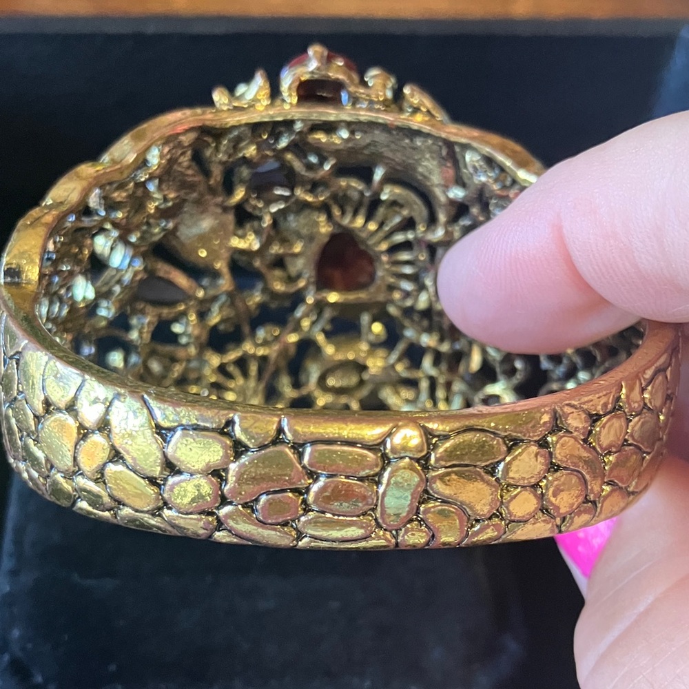 Vintage gold, tone, cuff, bracelet, brown, and Amber rhinestones - Picture 2 of 3